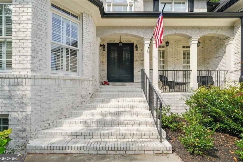 5025 Towne Lake HL N