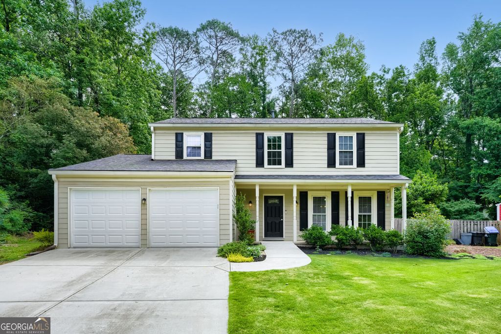 Photo of 235 Barrington Drive E, Roswell, GA 30076 (MLS # 10773234)