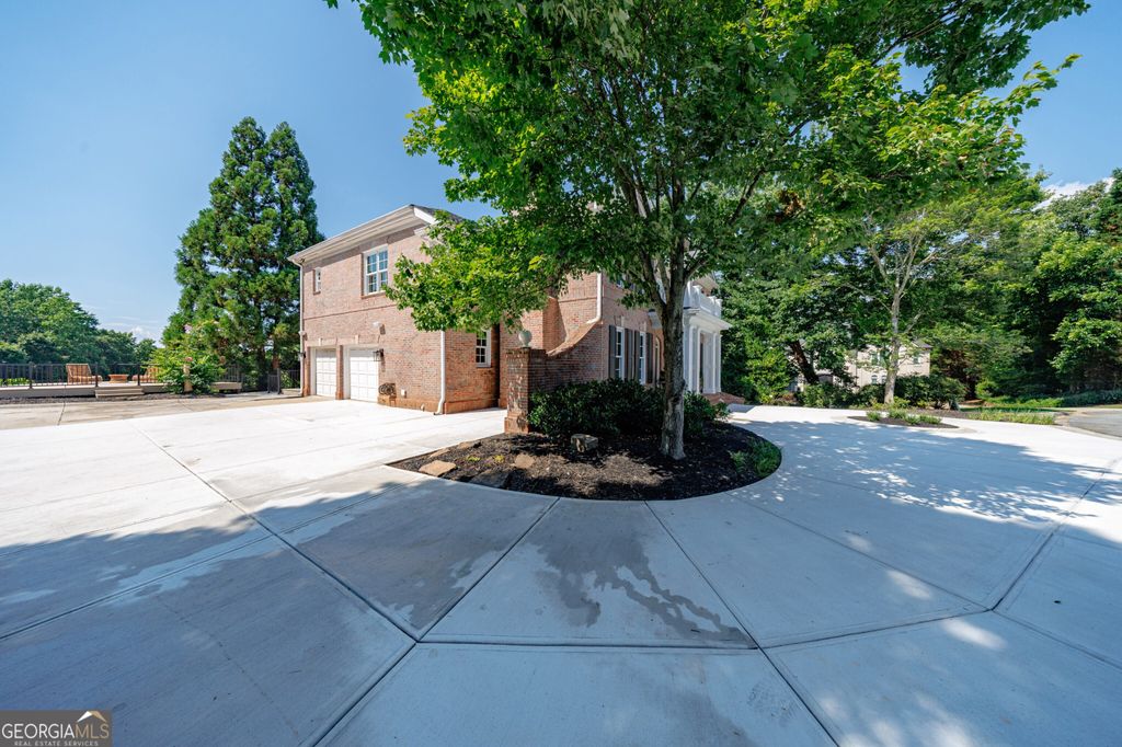 Photo of 1689 Ashebark Court, Marietta, GA 30068 (MLS # 10787496)