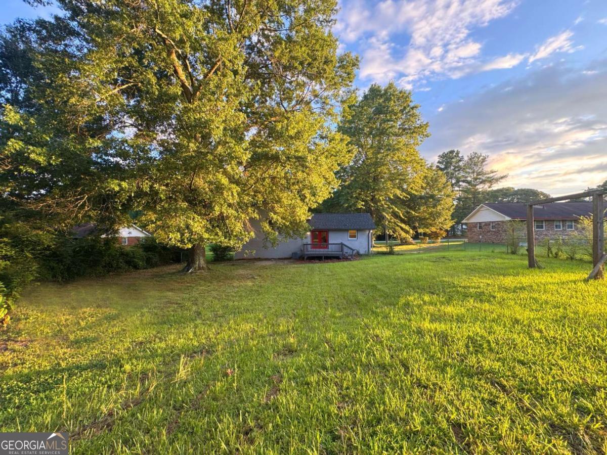 630 Old Airport RD