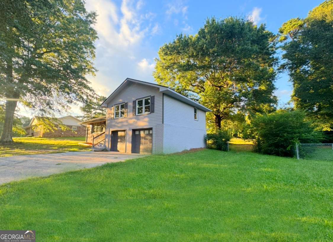 630 Old Airport RD