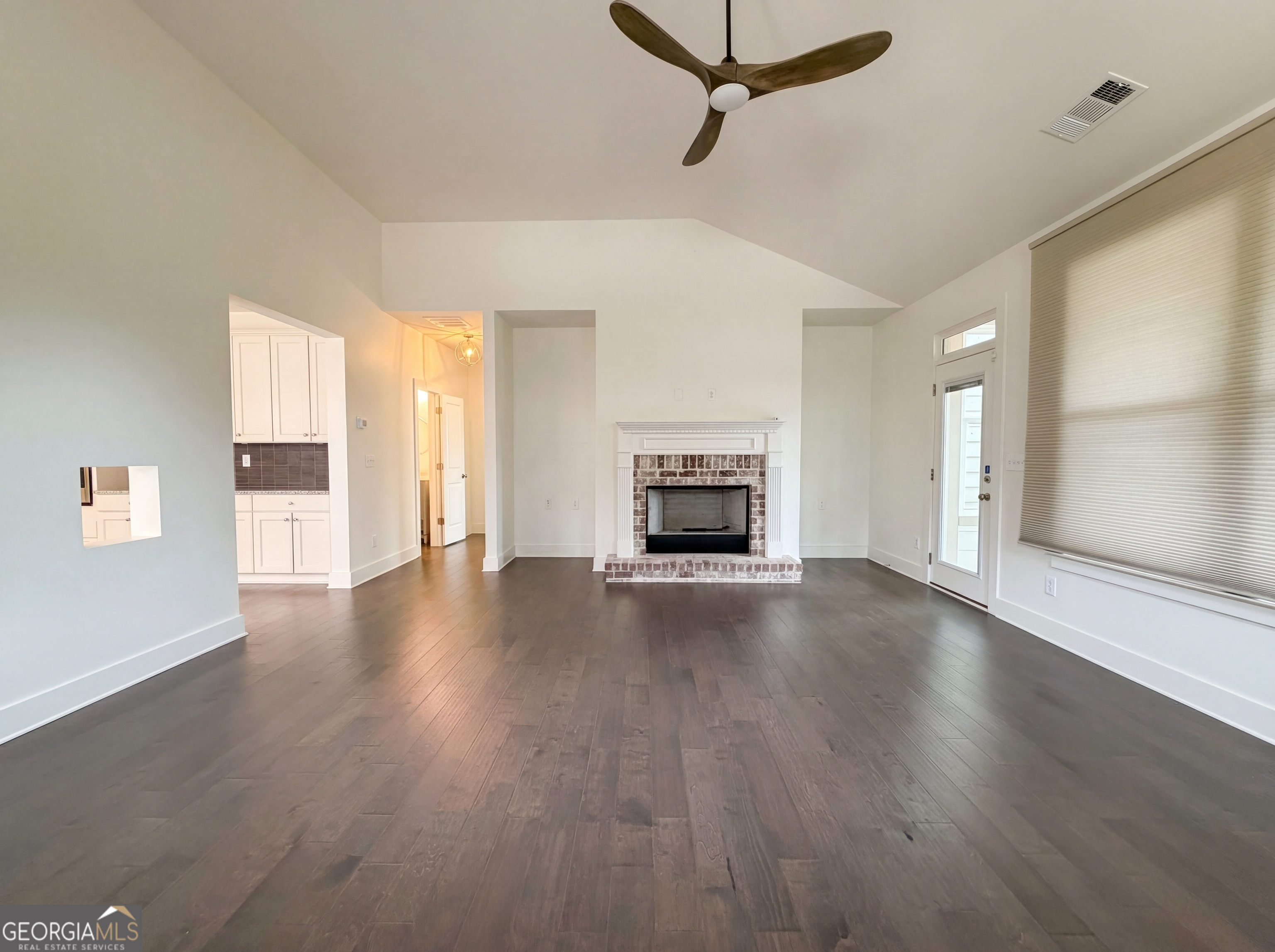 1027 Halletts Peak PL