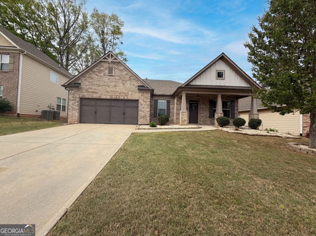 Photo of 1027 Halletts Peak Place, Lawrenceville, GA 30044 (MLS # 10728052)