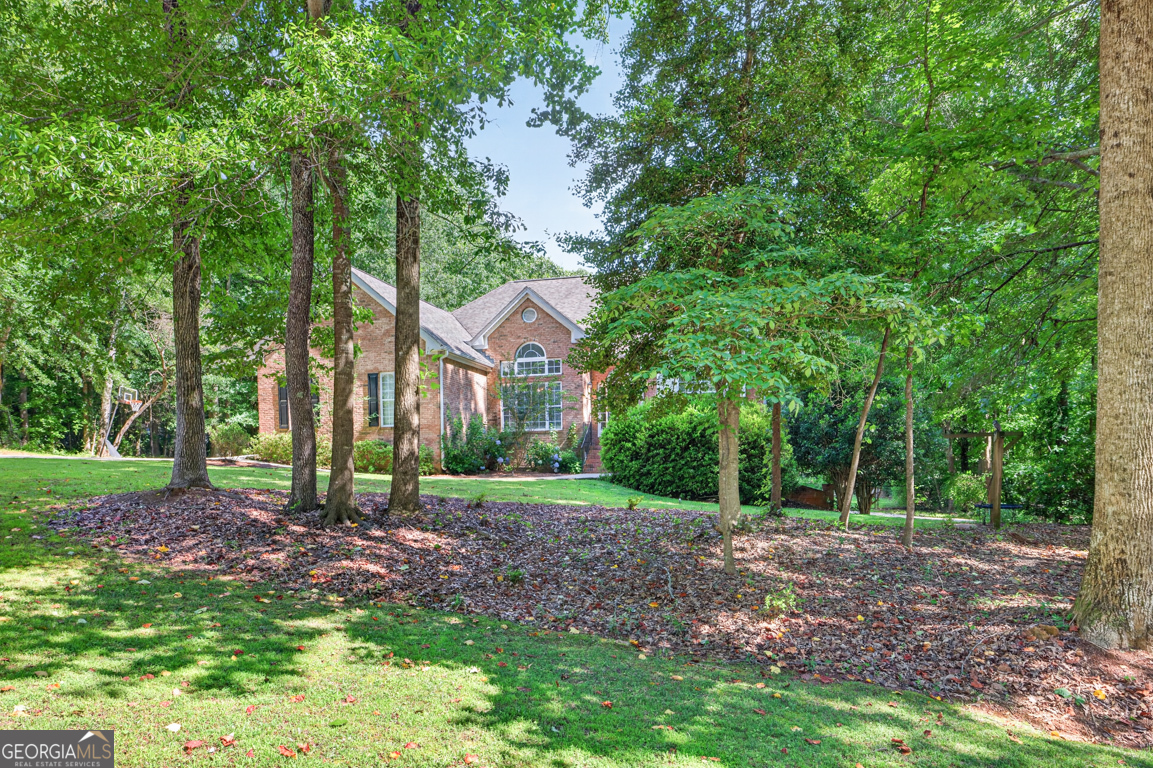 323 Oconee LN