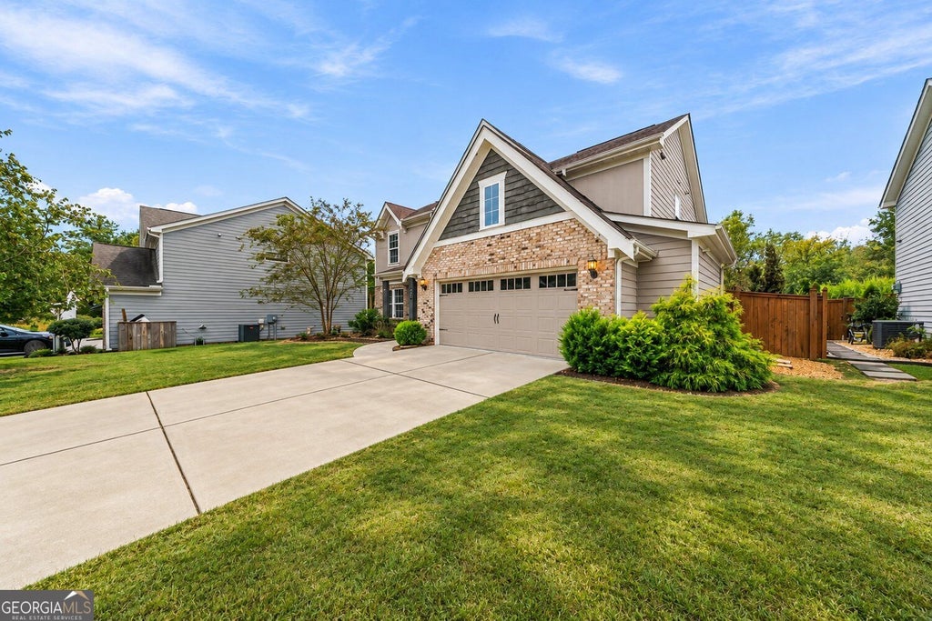 Photo of 295 Floating Leaf Way, Dallas, GA 30132 (MLS # 10868614)