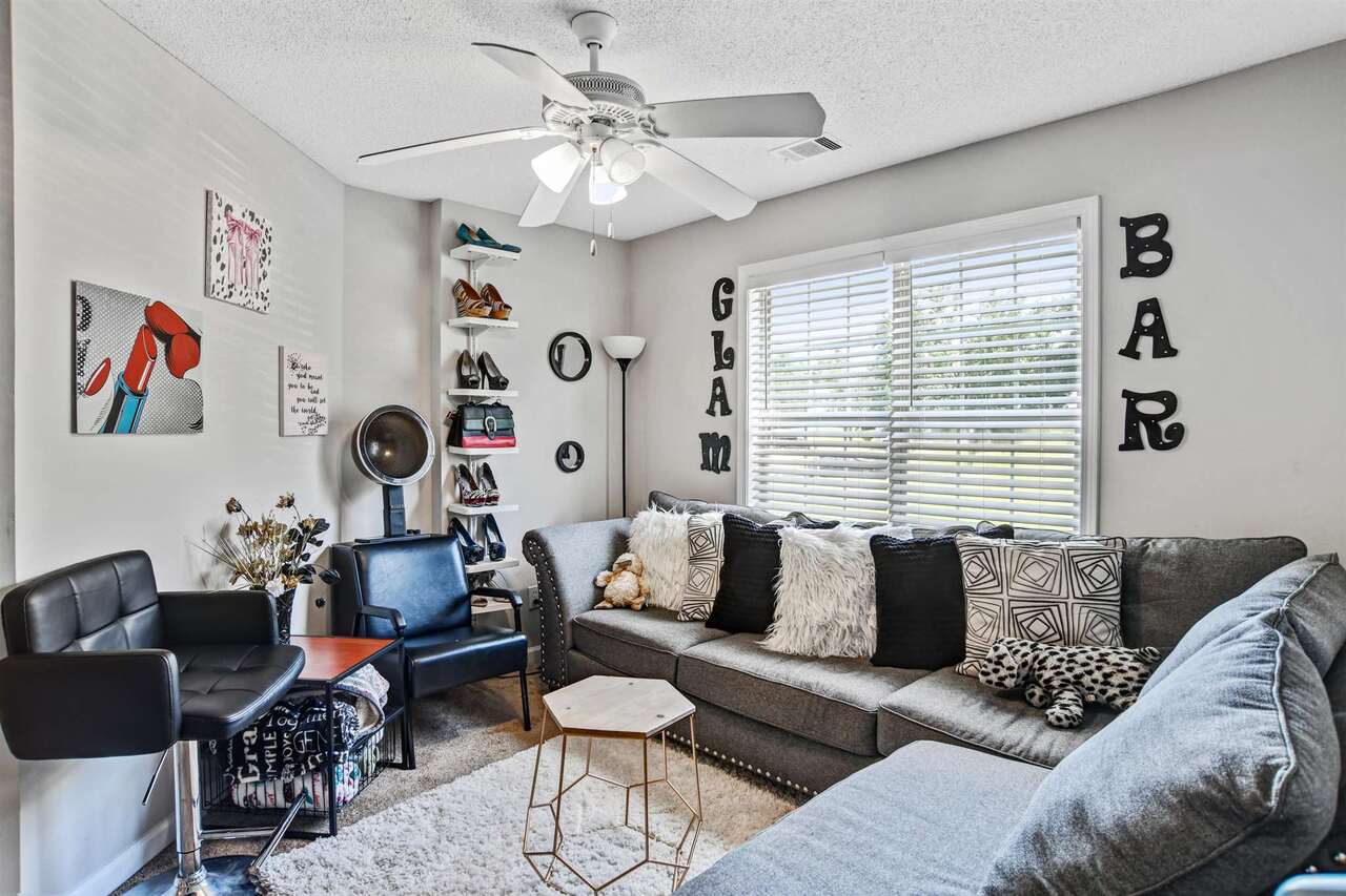 Northridge Station - Residential