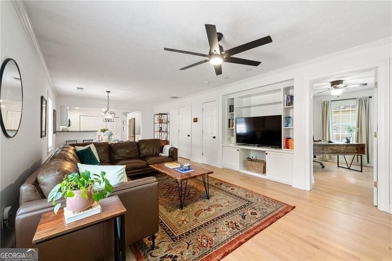 White Oak Hills - Residential