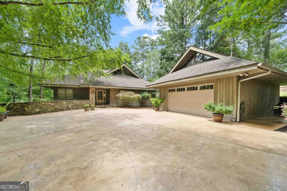 1031 Old Still Road