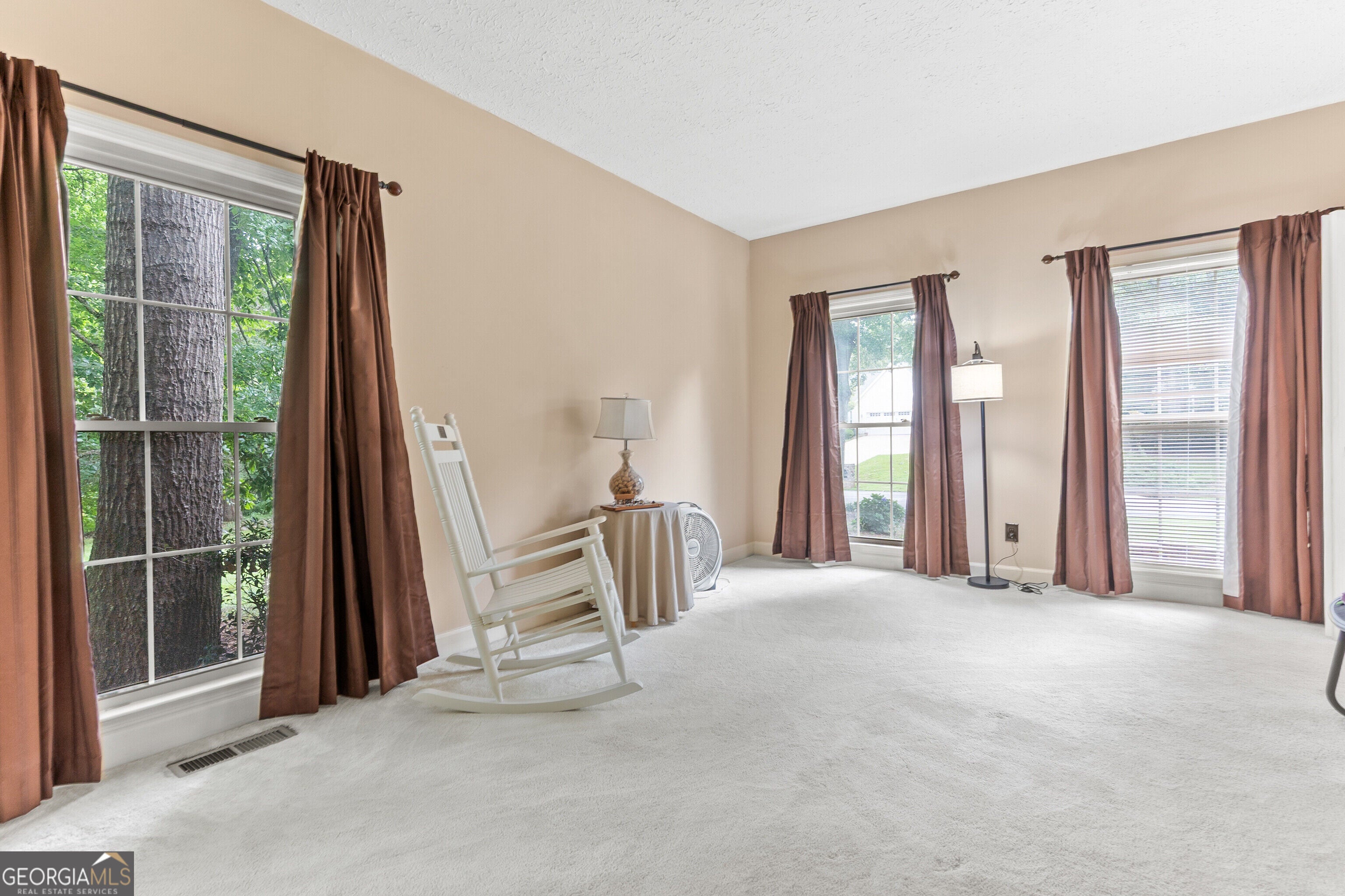 107 Springtime DR