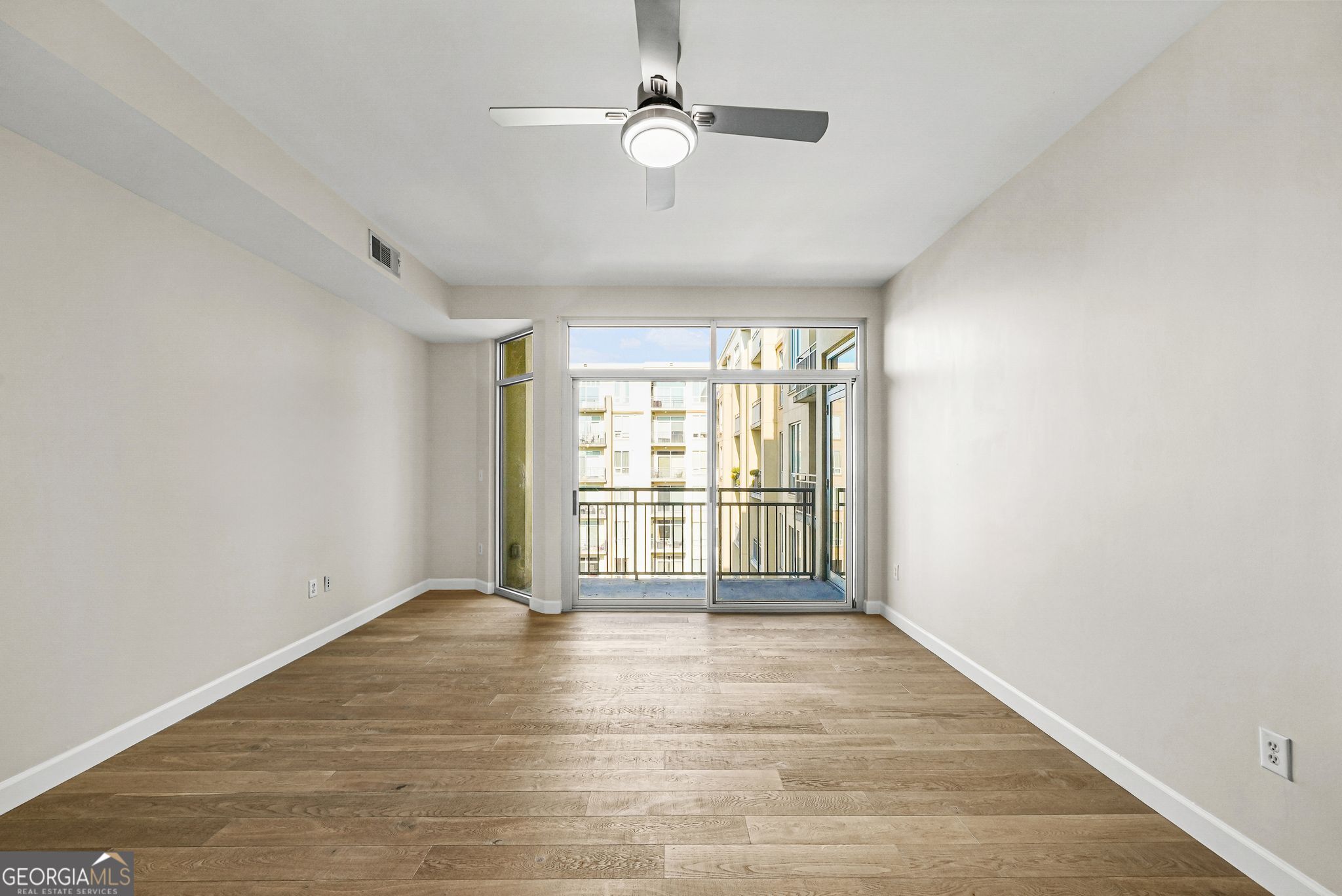 711 Cosmopolitan DR NE 622