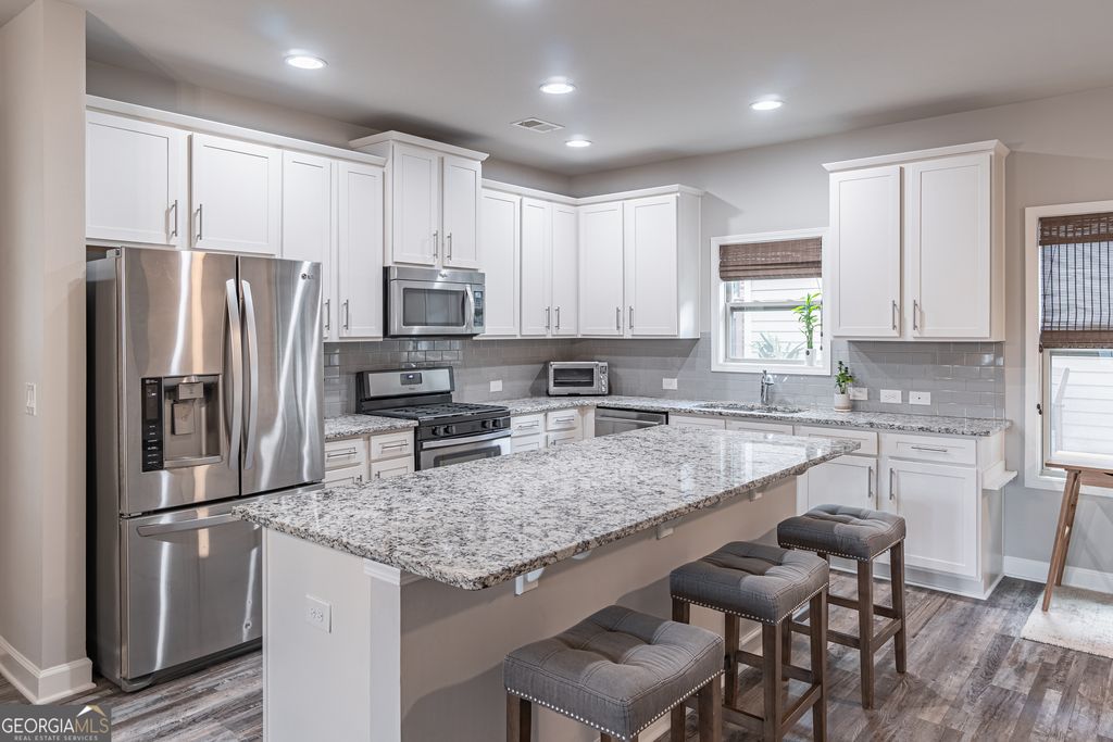 Photo of 4138 Baverton Drive, Suwanee, GA 30024 (MLS # 10630473)