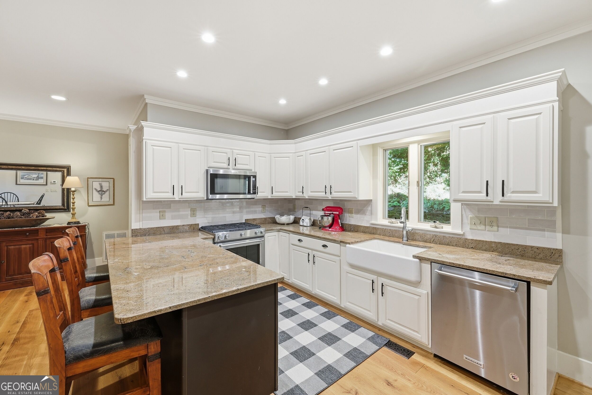 160 Ridgepole DR