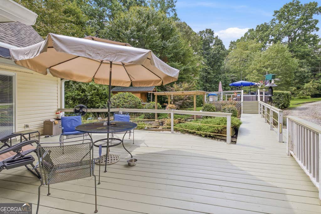 Photo of 975 Chattahoochee Way, Cornelia, GA 30531 (MLS # 10815766)