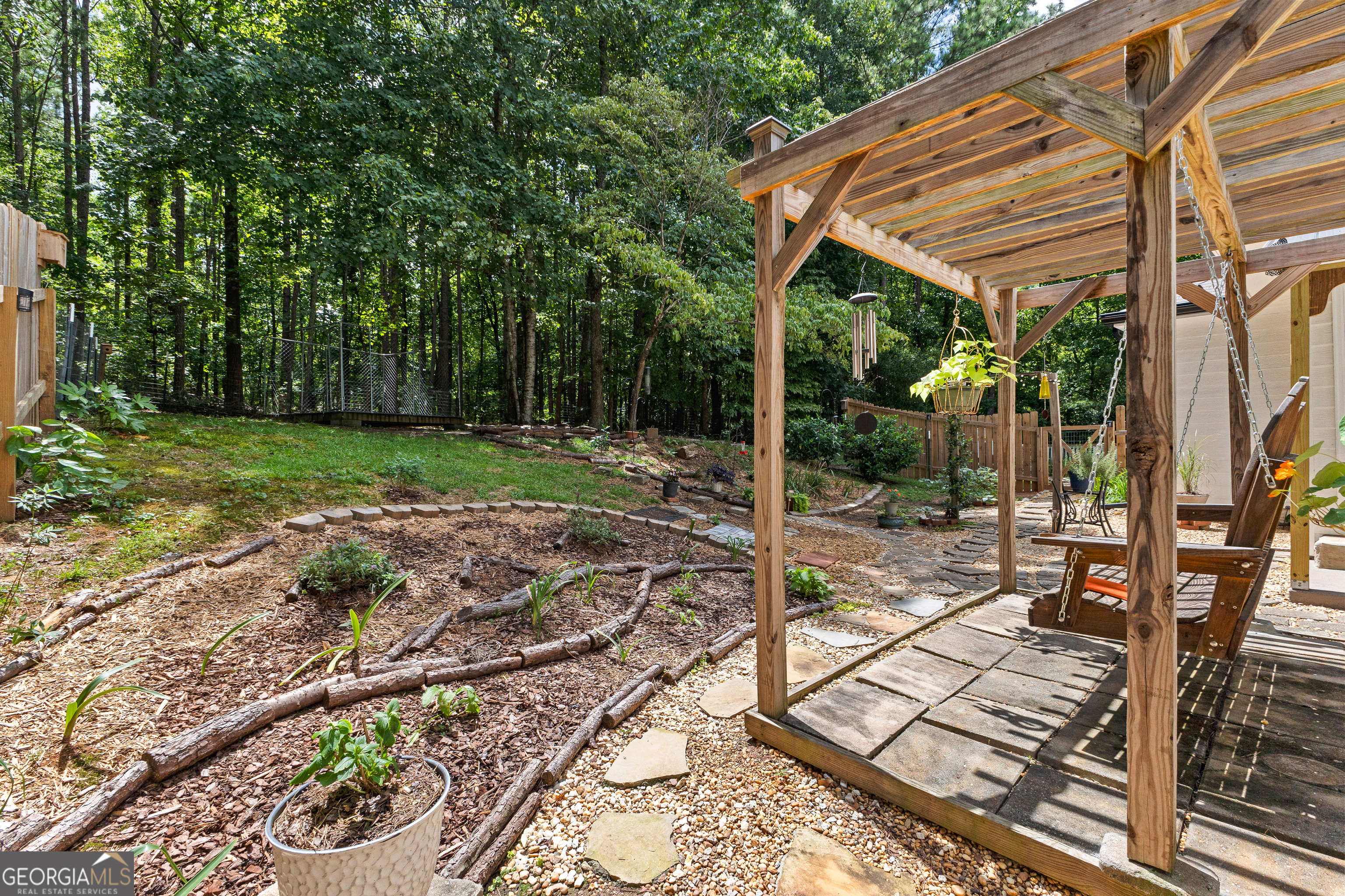 200 Timberidge DR