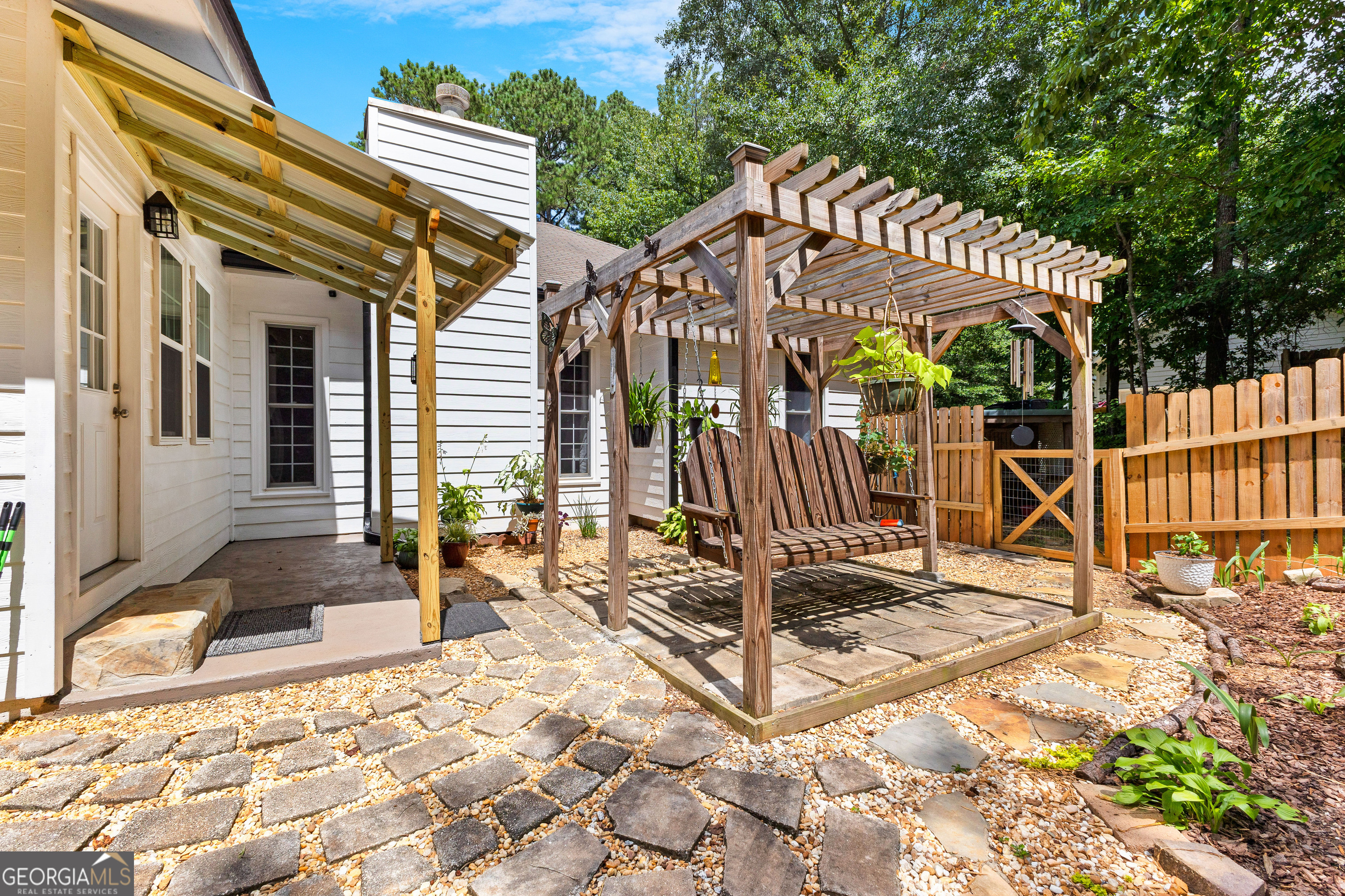 200 Timberidge DR
