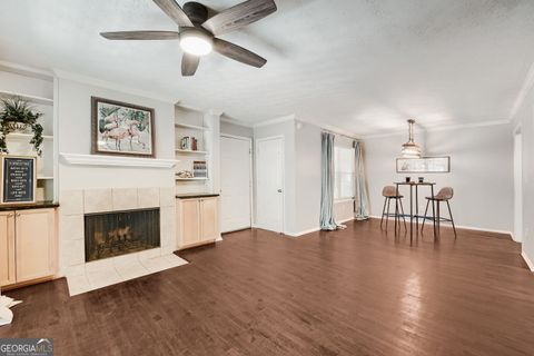 Photo of 1150 Collier Road NW #H10, Atlanta, GA 30318 (MLS # 10799847)