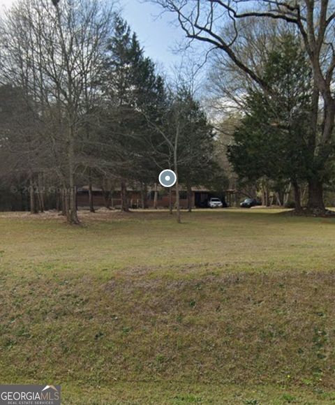 2082 Stroud RD Jackson GA 30233