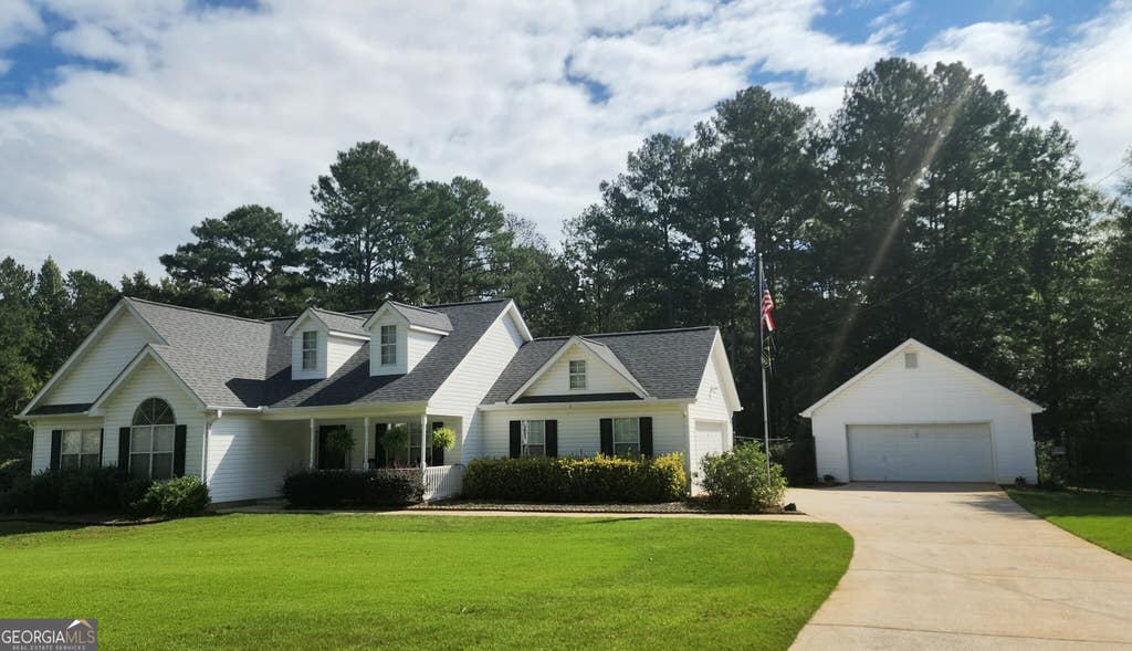 Photo of 122 Old Stonewall Drive, Locust Grove, GA 30248 (MLS # 10810201)