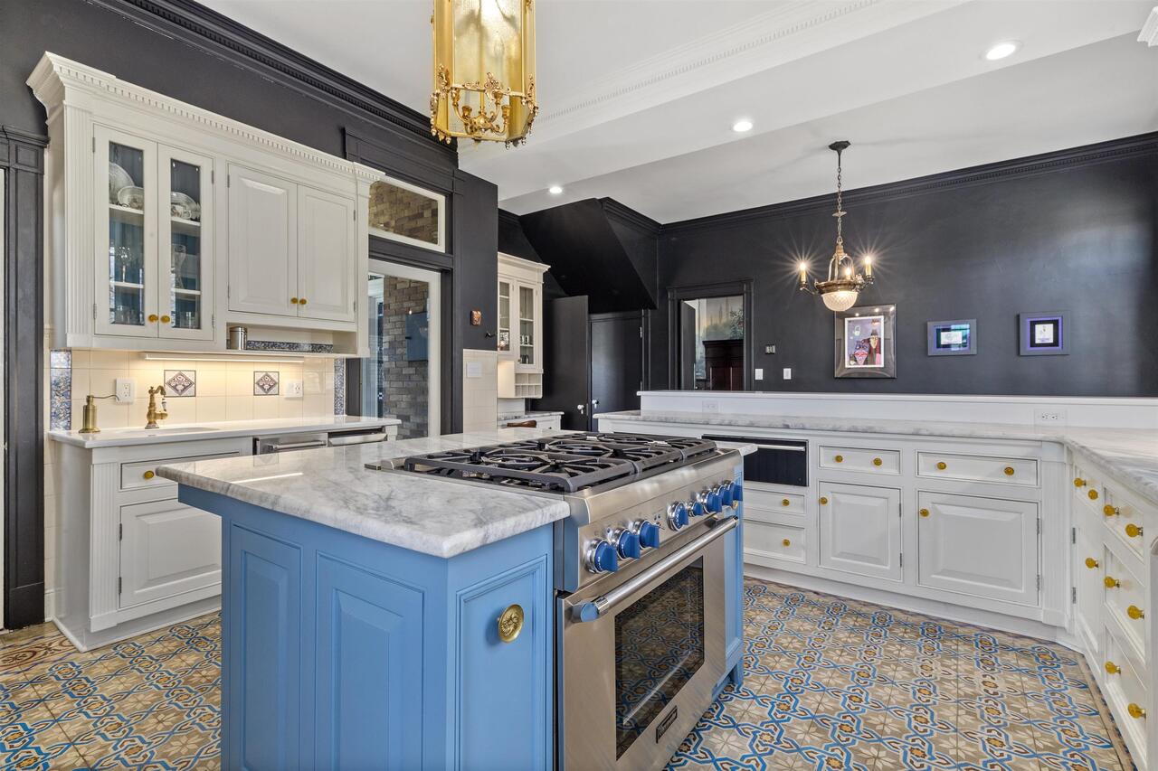Historic - Residential