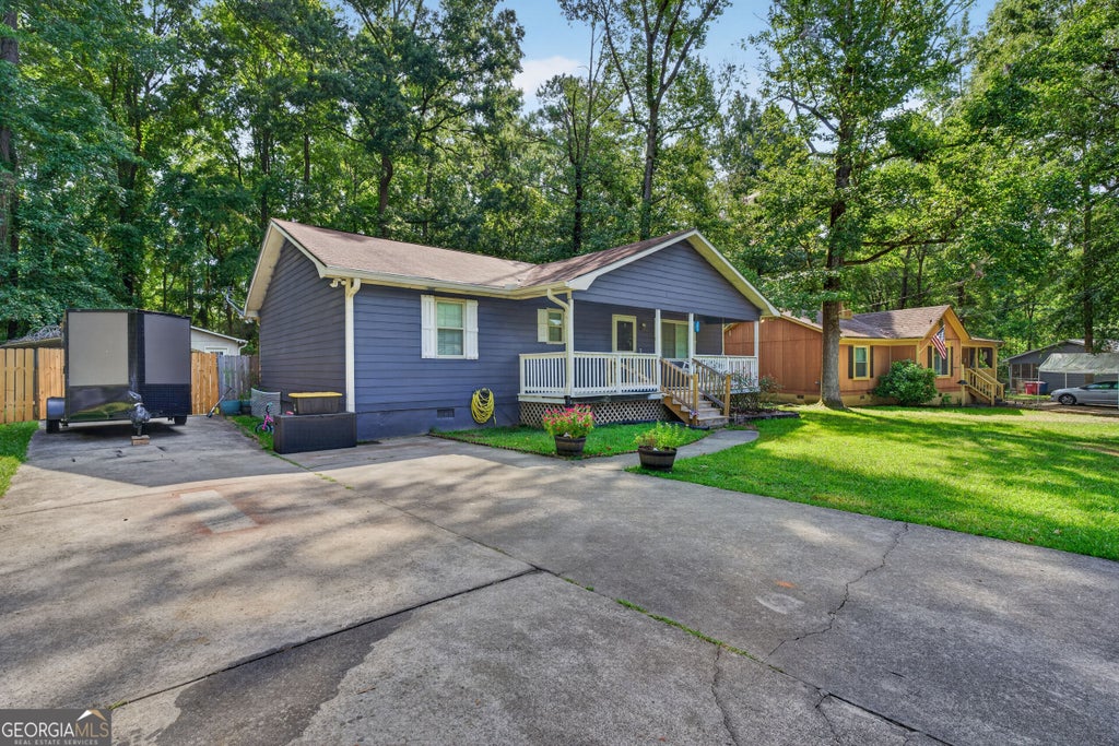 Photo of 228 Jefferson Circle, Macon, GA 31220 (MLS # 10842219)