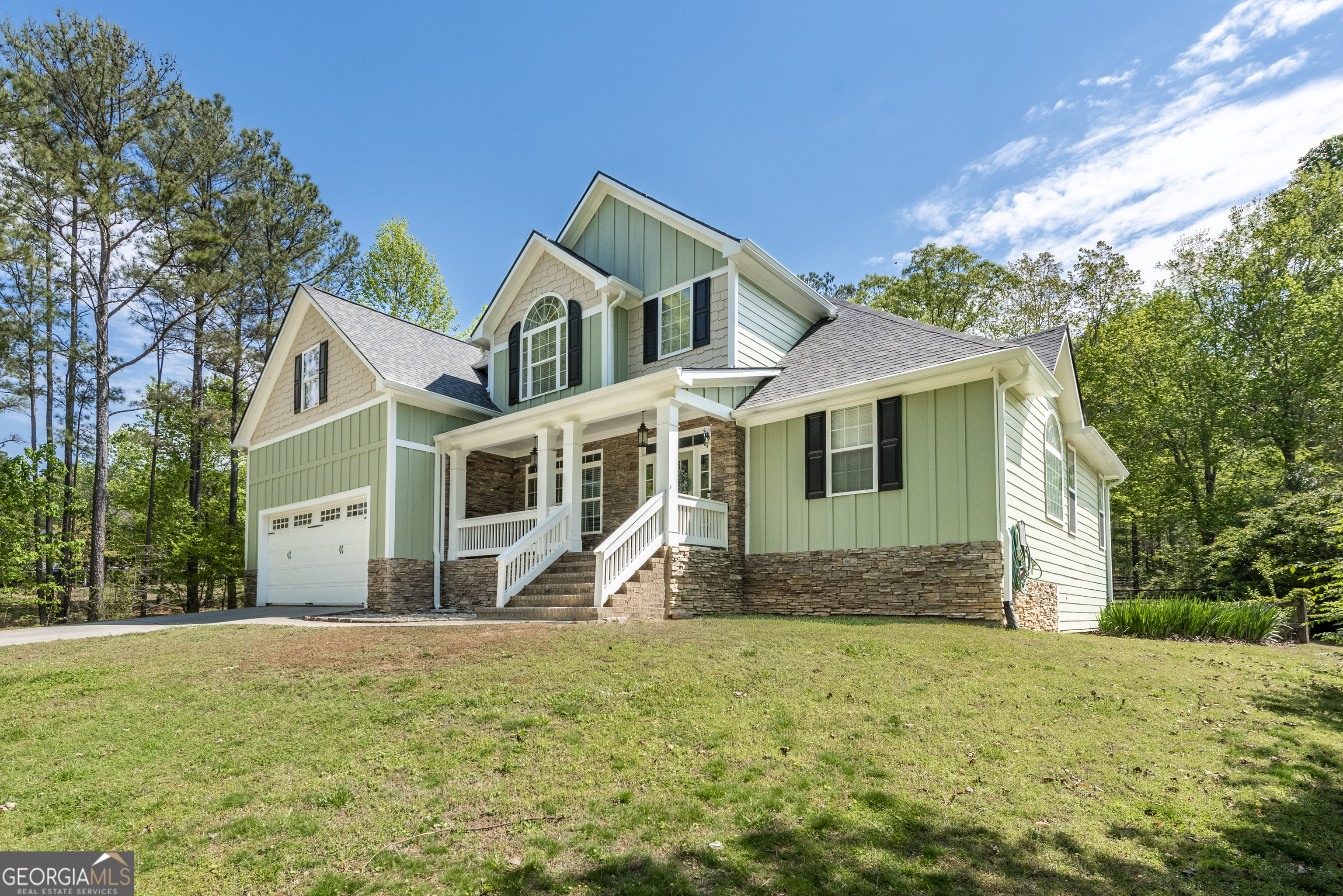 94 Heart Pine LN