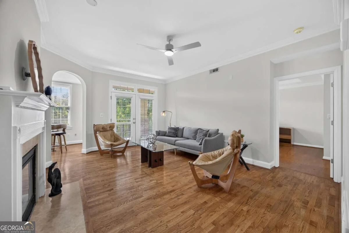 1735 Peachtree Street NE Unit 327