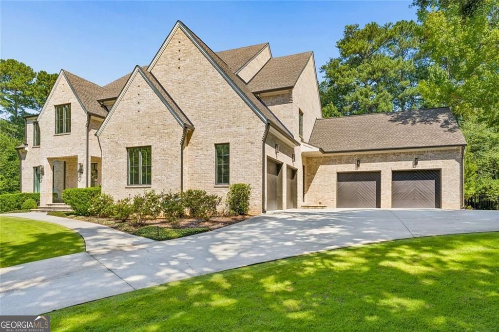Photo of 765 Heards Ferry Road, Sandy Springs, GA 30328 (MLS # 10839506)