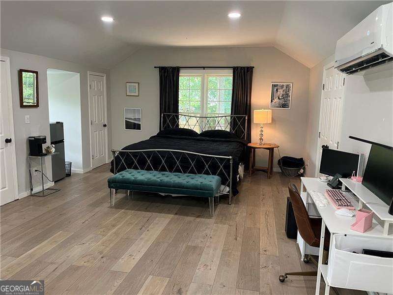 Atlanta Country Club - Residential