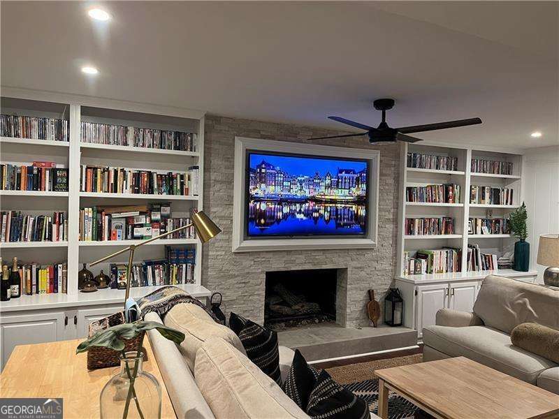Atlanta Country Club - Residential