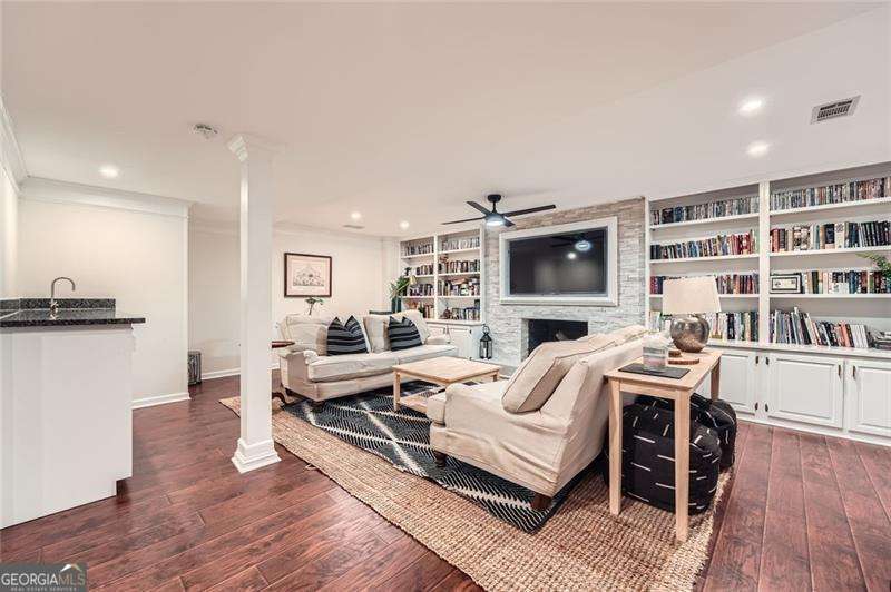 Atlanta Country Club - Residential