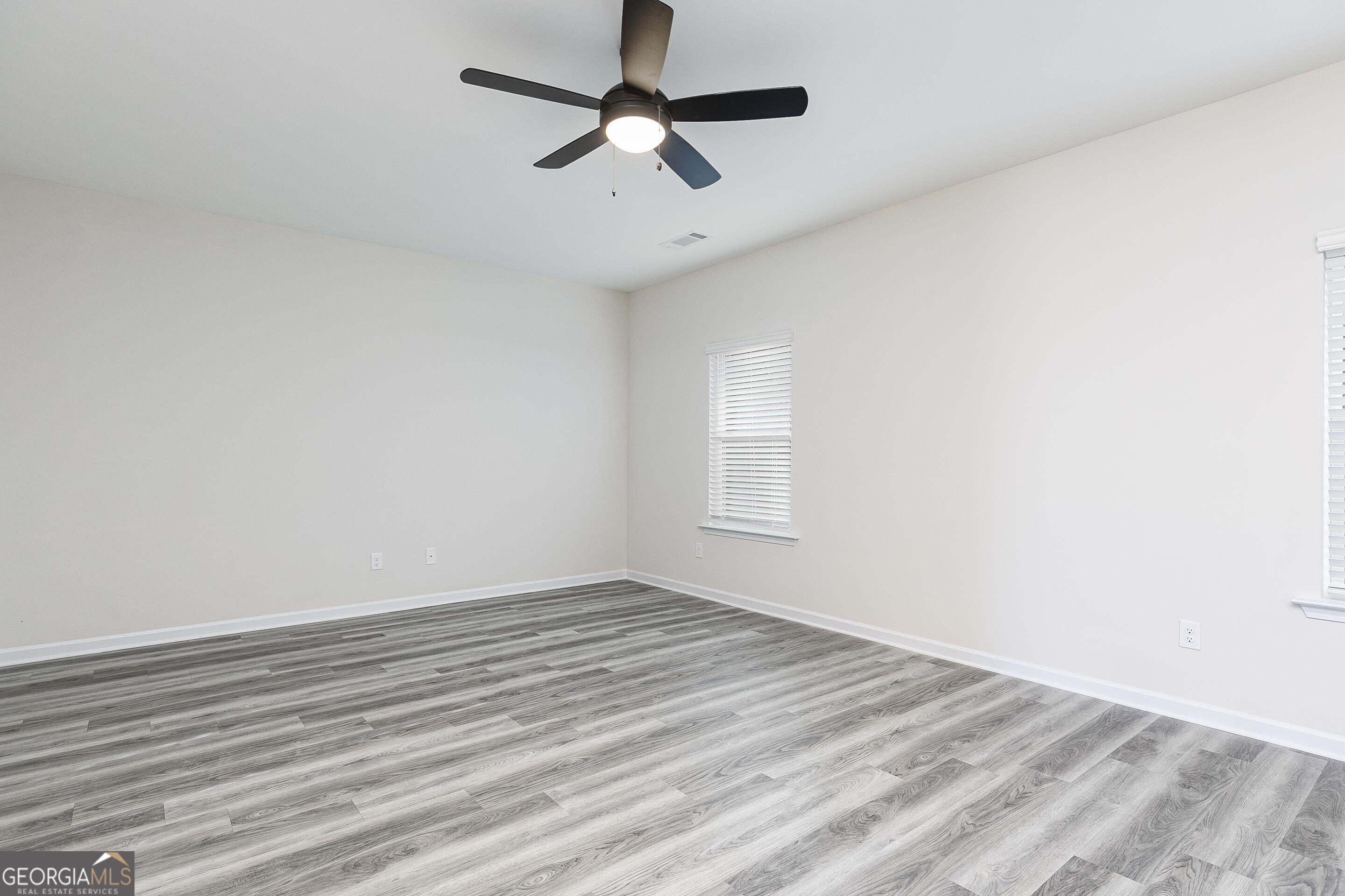 3323 Arabian Farm LN