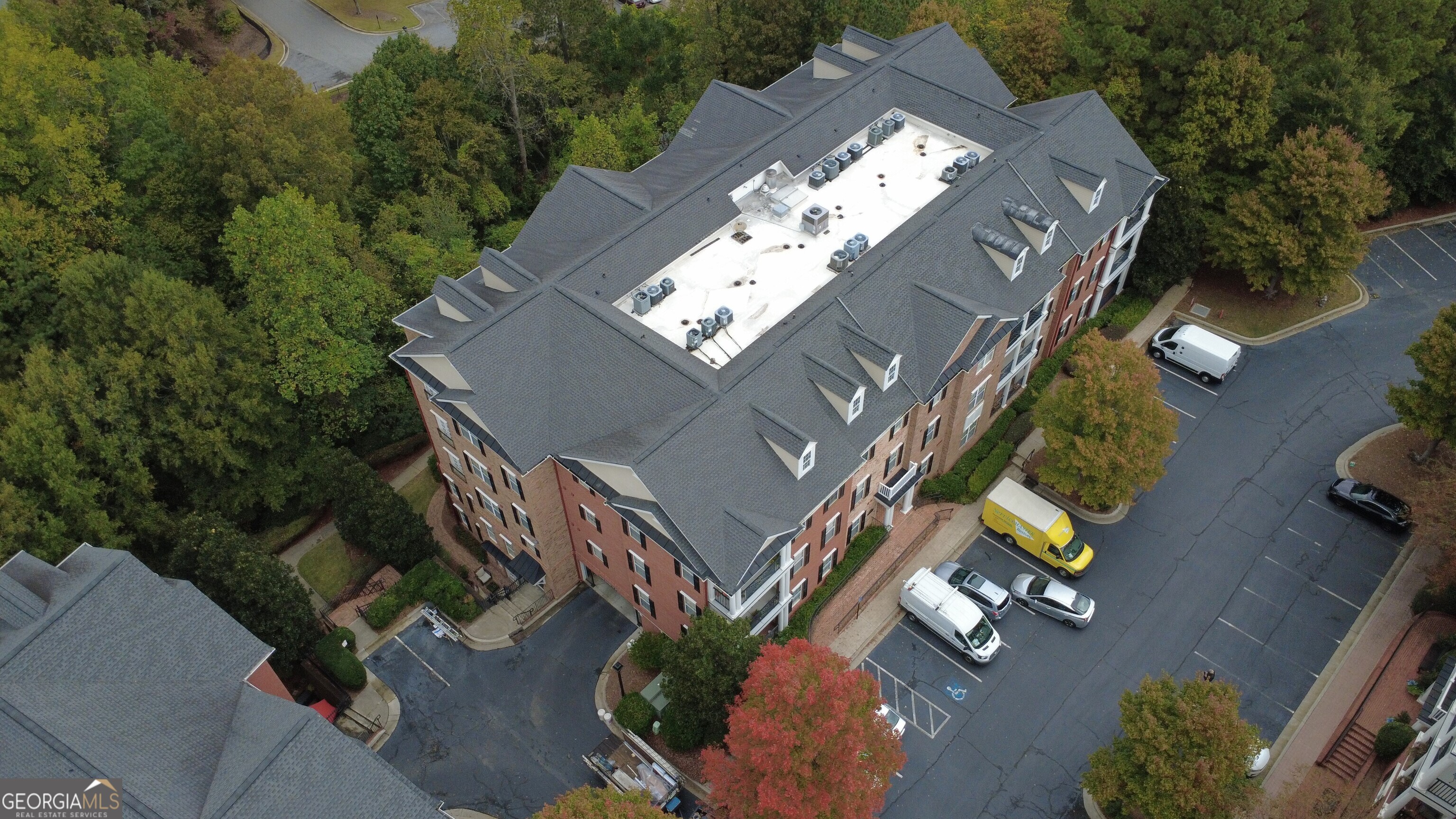 Olde Ivy at Vinings - Residential