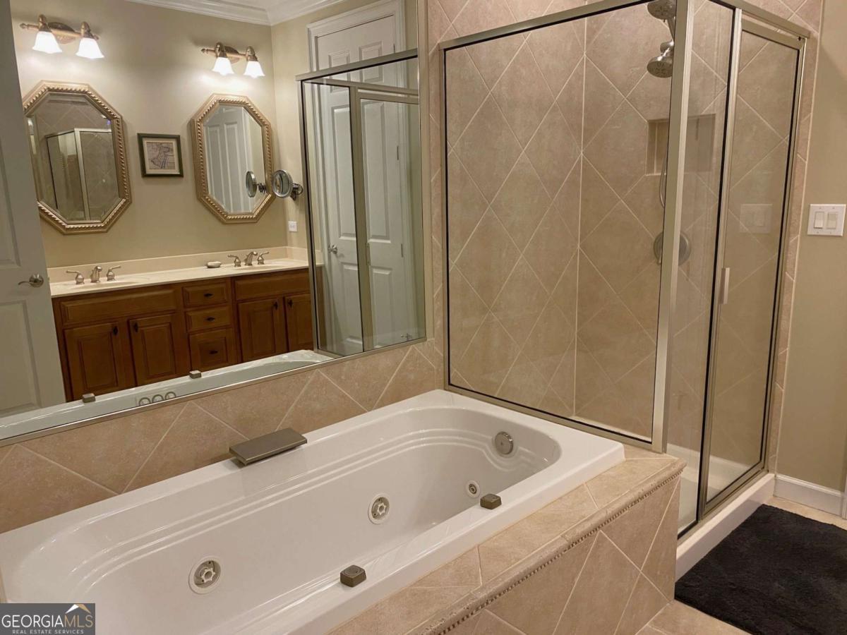 Olde Ivy at Vinings - Residential