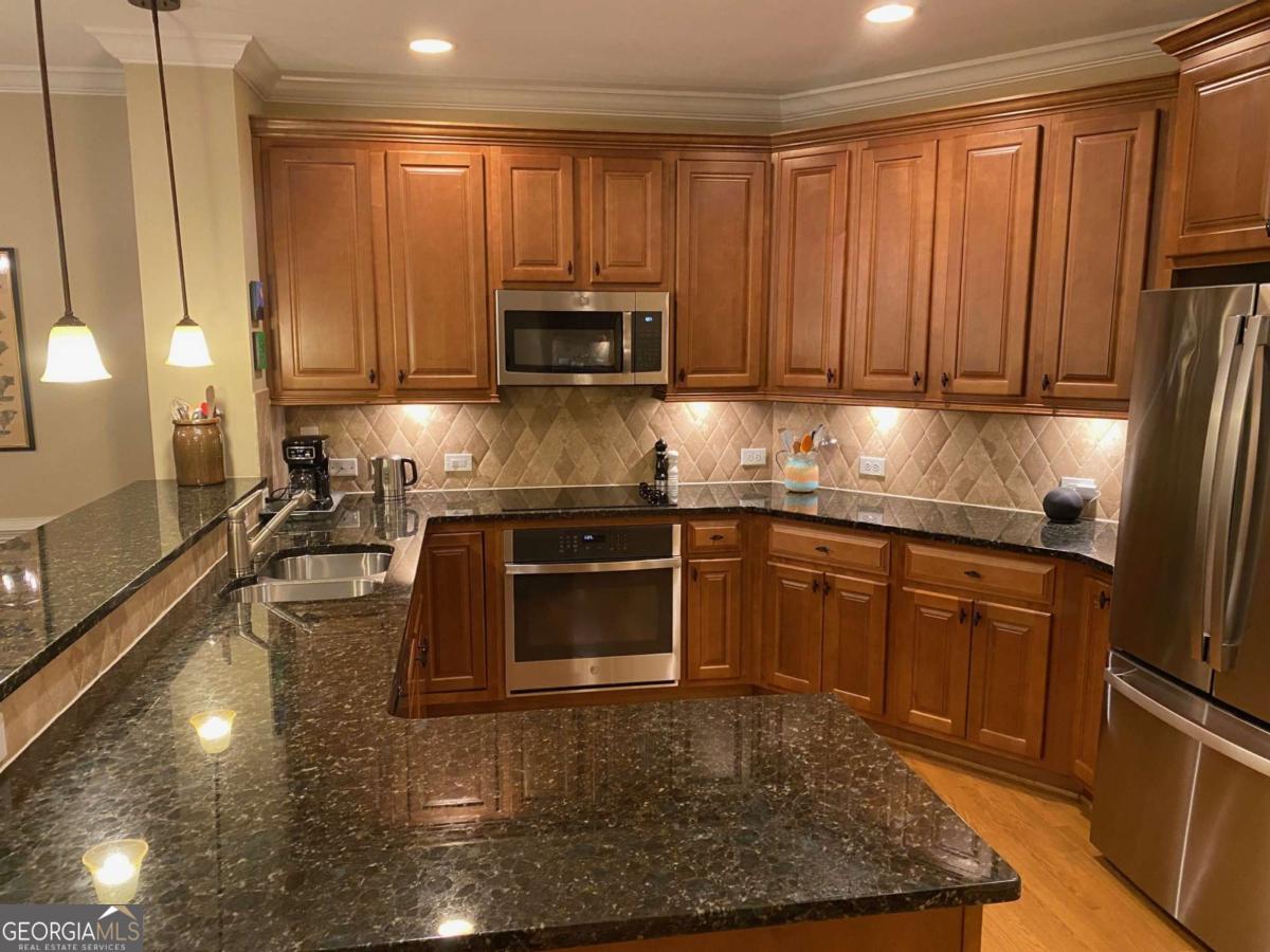 Olde Ivy at Vinings - Residential