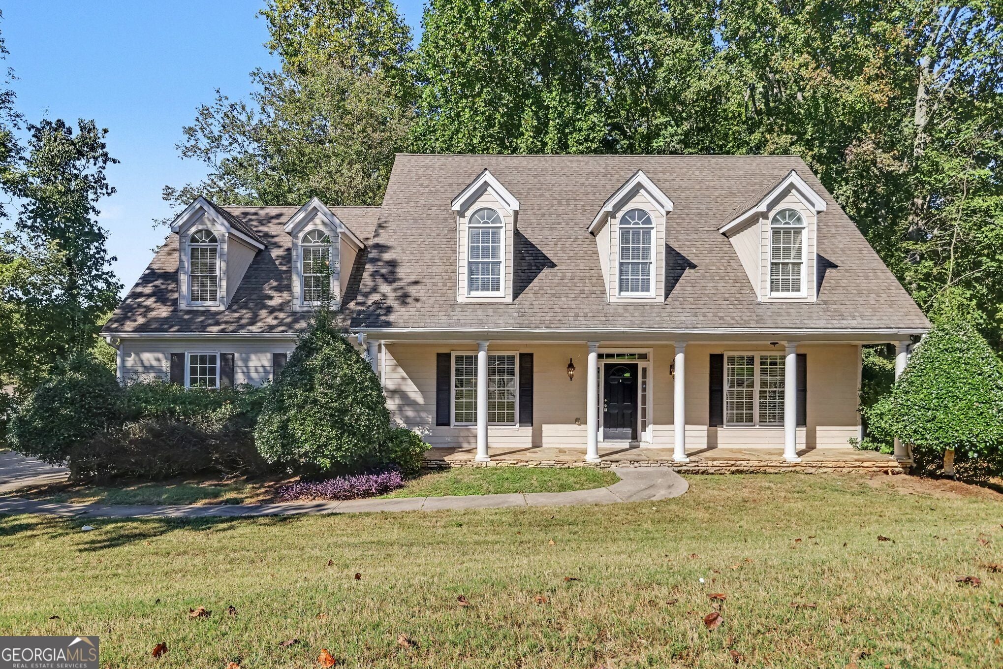 2260 Misty Oaks DR