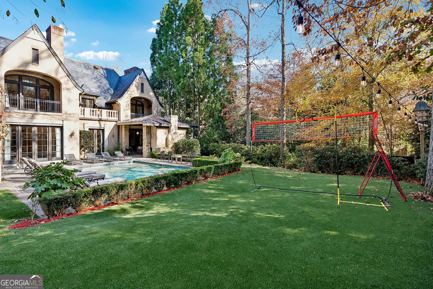 Atlanta, Georgia 30327, United States, 5 Bedrooms Bedrooms, ,7 BathroomsBathrooms,Residential,Active,250041