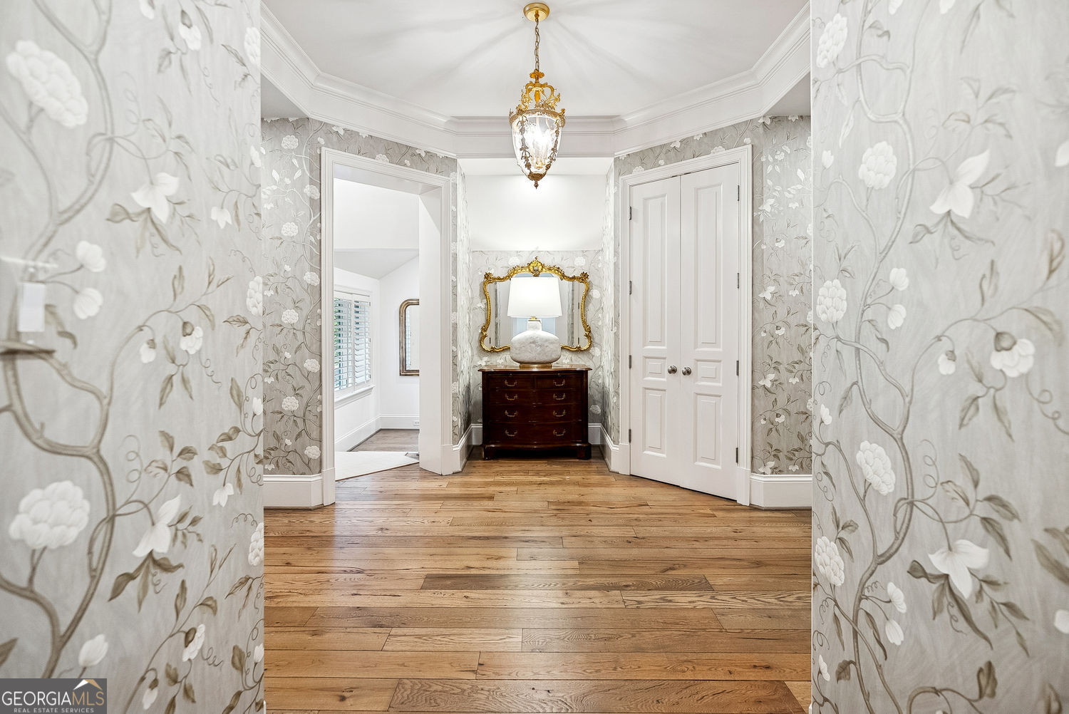 Atlanta, Georgia 30327, United States, 5 Bedrooms Bedrooms, ,7 BathroomsBathrooms,Residential,Active,250041