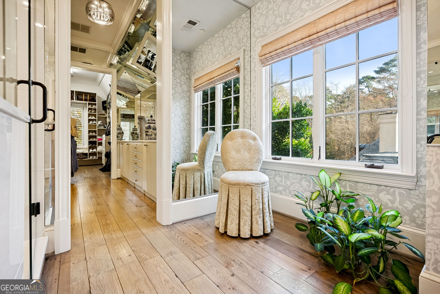 Atlanta, Georgia 30327, United States, 5 Bedrooms Bedrooms, ,7 BathroomsBathrooms,Residential,Active,250041