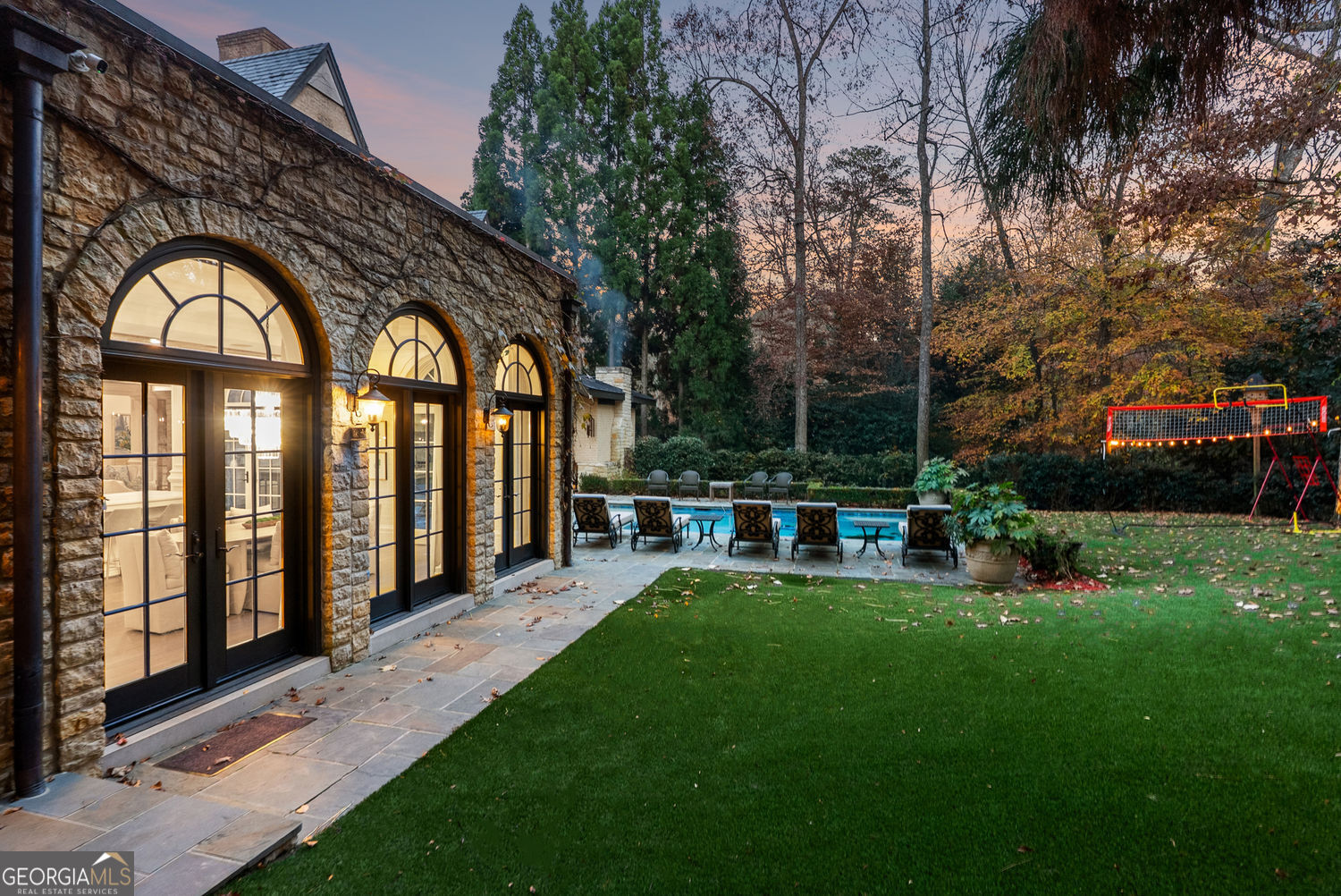 675 W Paces Ferry RD NW 13