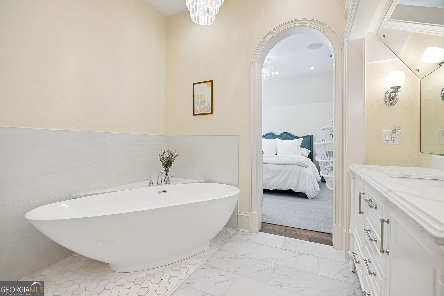 Atlanta, Georgia 30327, United States, 5 Bedrooms Bedrooms, ,7 BathroomsBathrooms,Residential,Active,250041