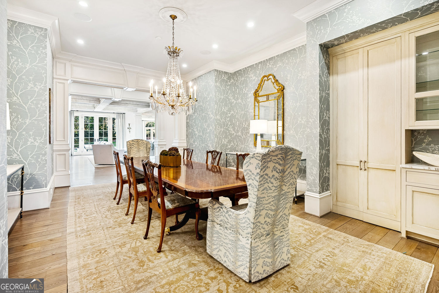 Atlanta, Georgia 30327, United States, 5 Bedrooms Bedrooms, ,7 BathroomsBathrooms,Residential,Active,250041