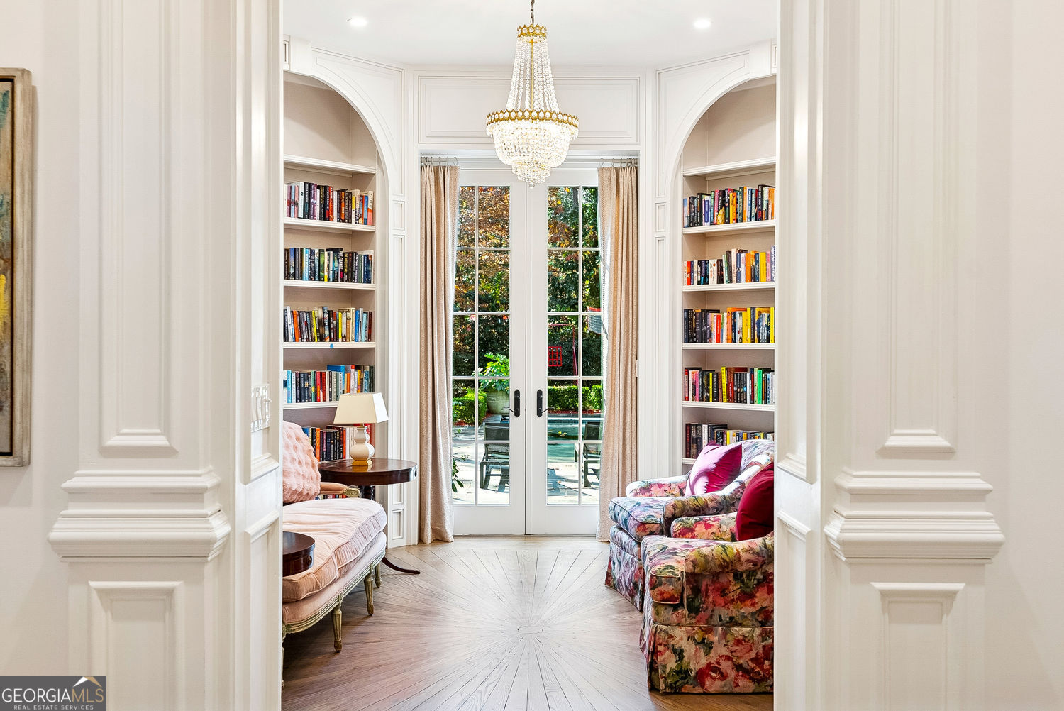 Atlanta, Georgia 30327, United States, 5 Bedrooms Bedrooms, ,7 BathroomsBathrooms,Residential,Active,250041