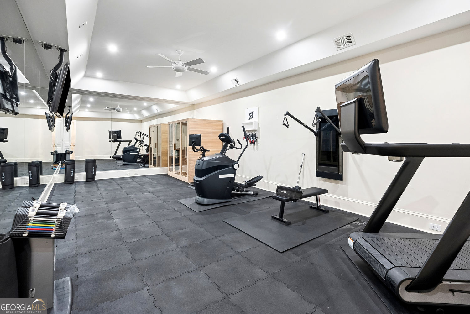 Atlanta, Georgia 30327, United States, 5 Bedrooms Bedrooms, ,7 BathroomsBathrooms,Residential,Active,250041