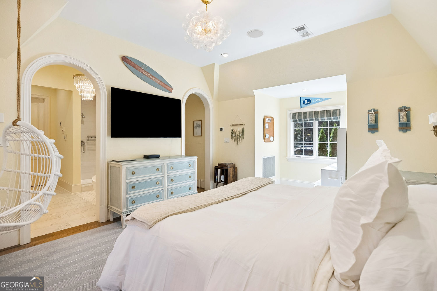 Atlanta, Georgia 30327, United States, 5 Bedrooms Bedrooms, ,7 BathroomsBathrooms,Residential,Active,250041