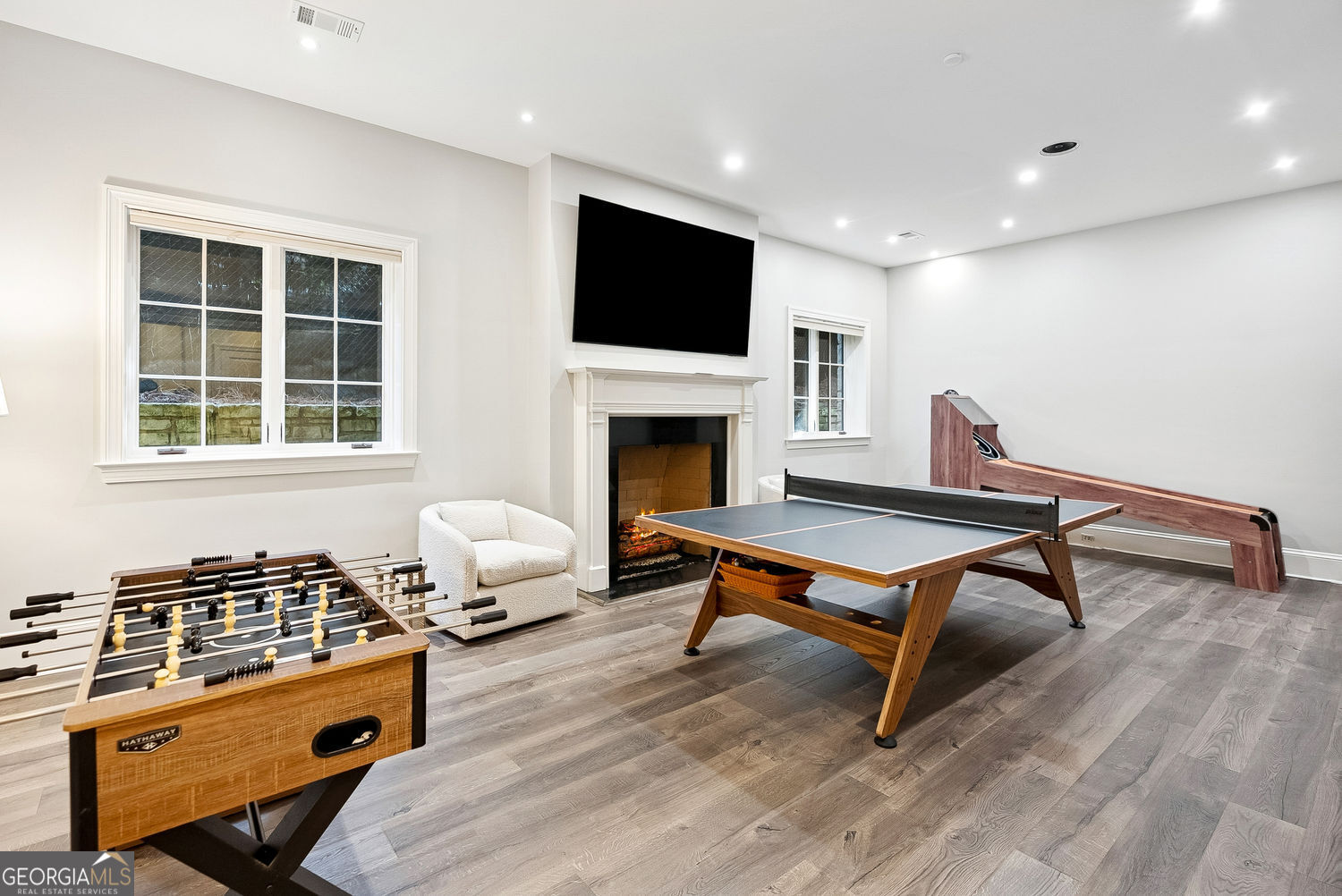 Atlanta, Georgia 30327, United States, 5 Bedrooms Bedrooms, ,7 BathroomsBathrooms,Residential,Active,250041