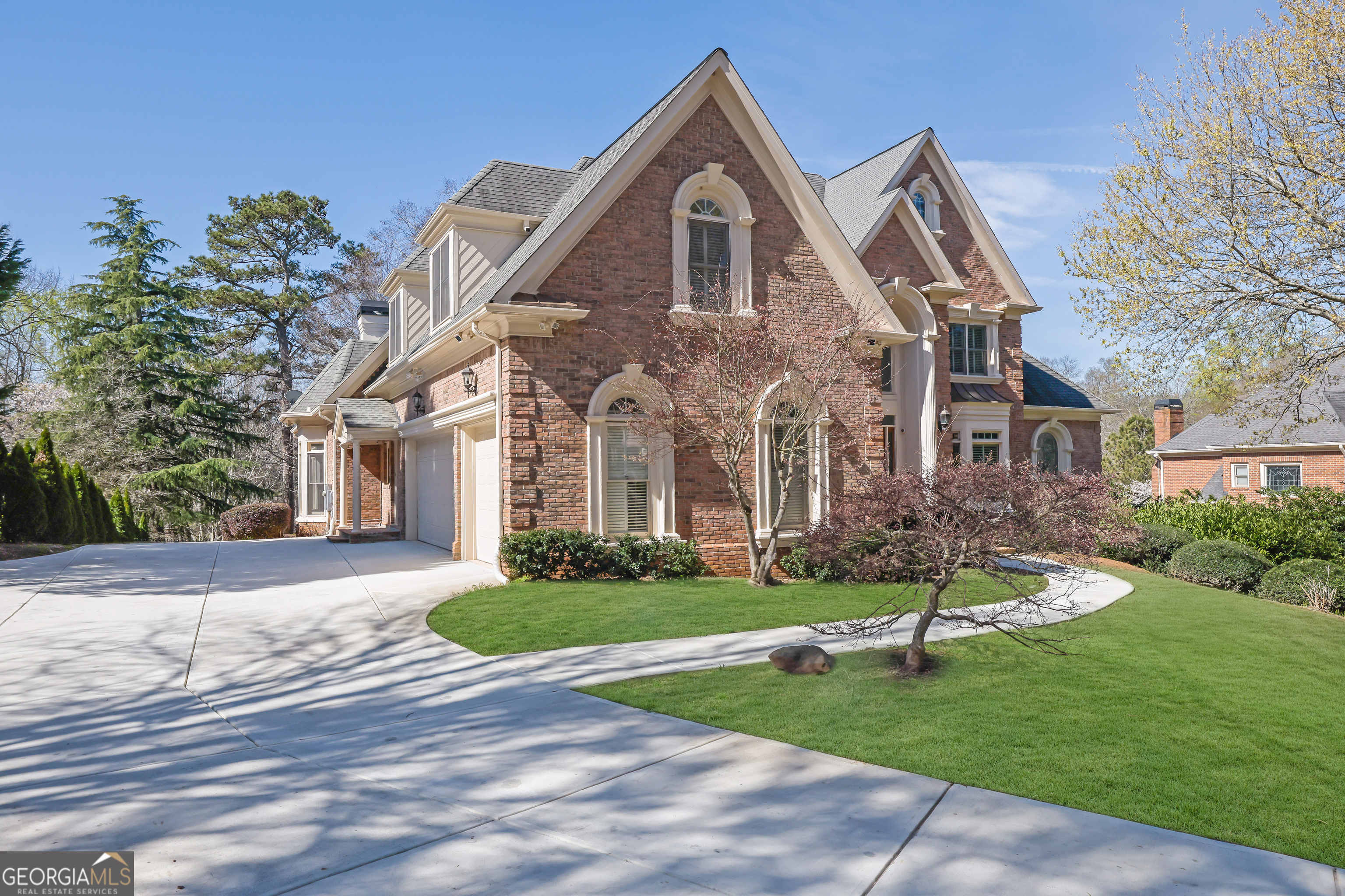 2760 Sugarloaf Club DR