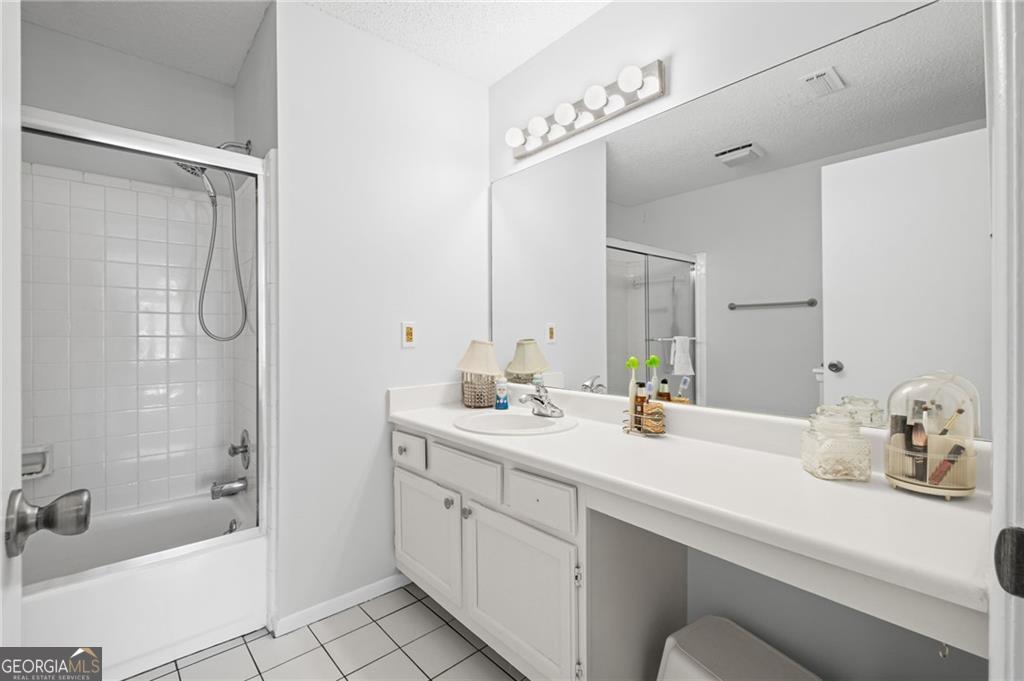 Hillsdale - Residential