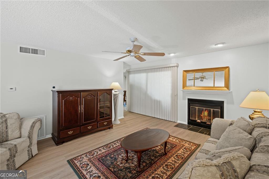 Hillsdale - Residential