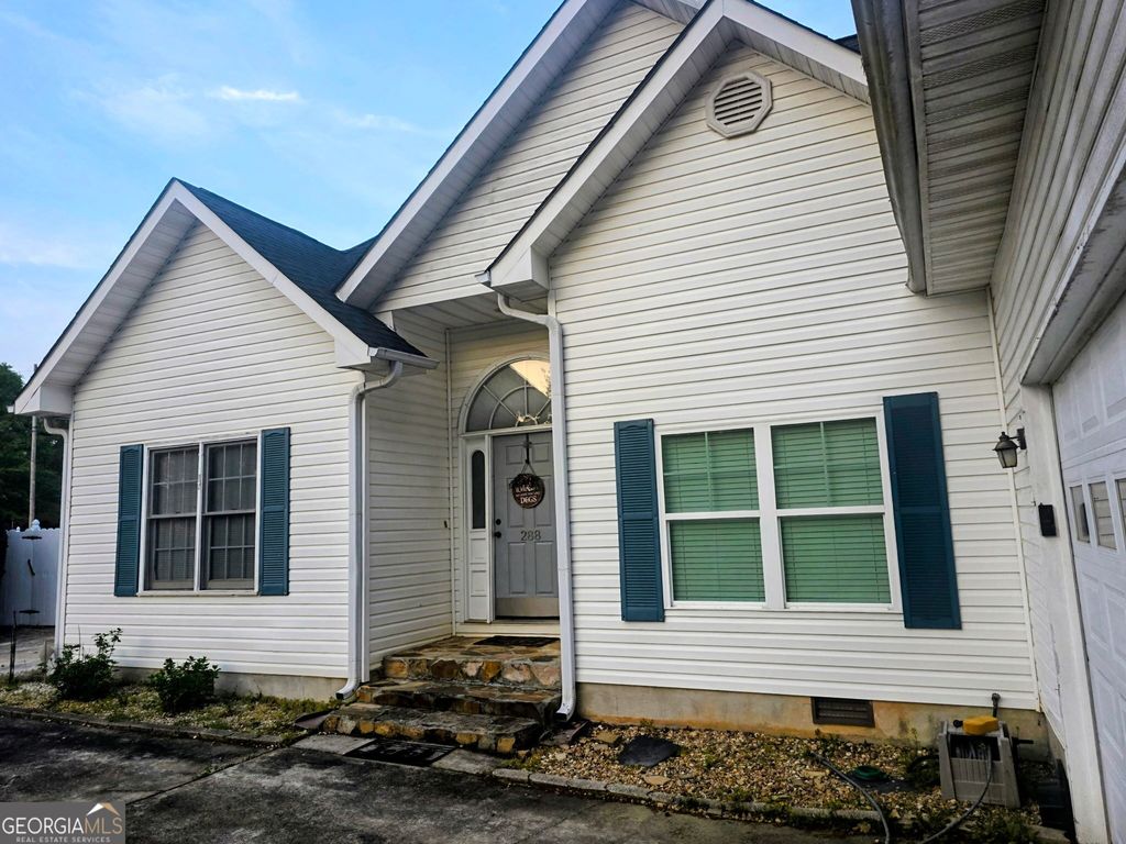 Photo of 288 Westmoreland Road, Griffin, GA 30223 (MLS # 10733520)