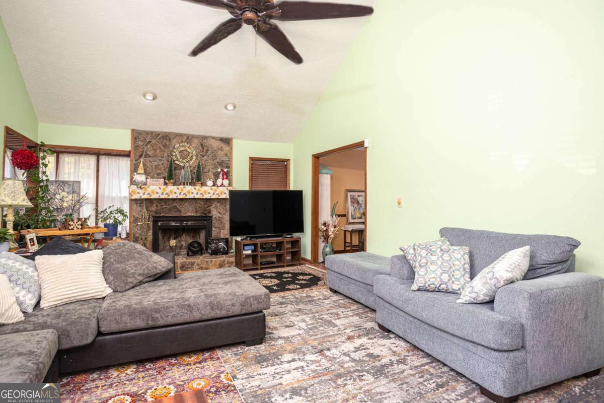 Landings East 01 - Residential